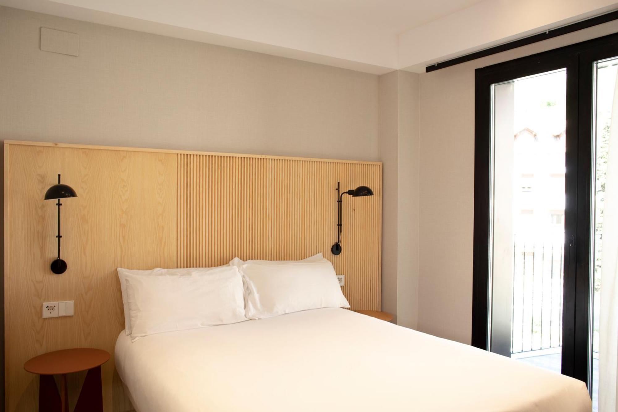Hotel Dos Rios Origen อาอินซา ภายนอก รูปภาพ